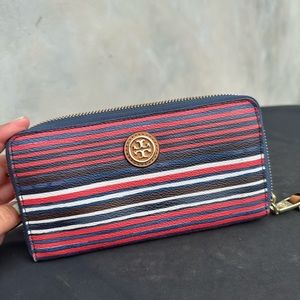 Tory Burch Kerrington Leather Stripe Zip Wallet Excellent